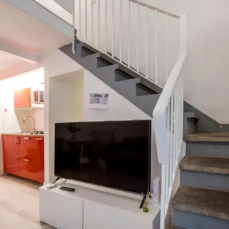 Laura Silent Loft Florencia