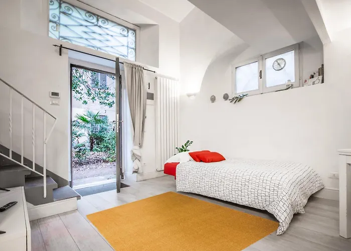 Laura Silent Loft * Floransa