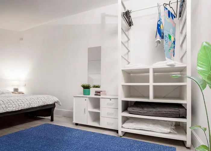 Laura Silent Loft *