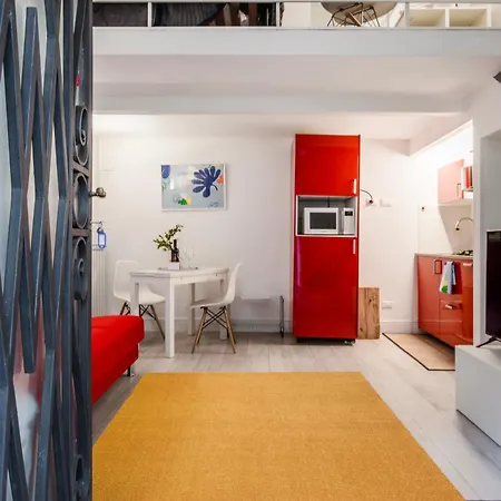 Laura Silent Loft